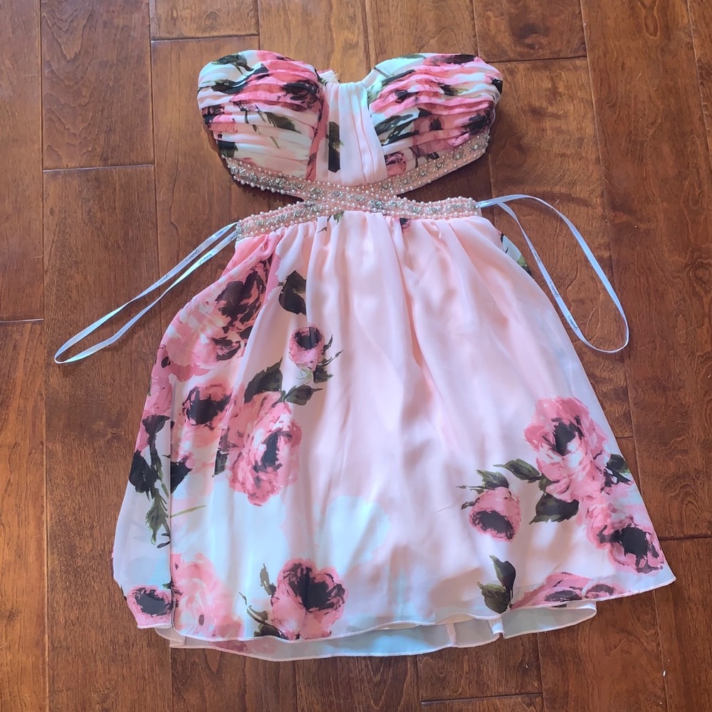Floral Strapless Formal/Cocktail Dress